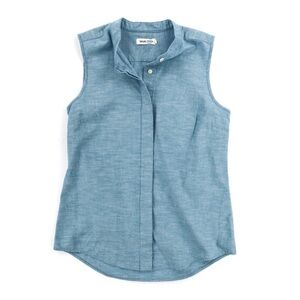 Taylor Stitch Dillon Top in Chambray